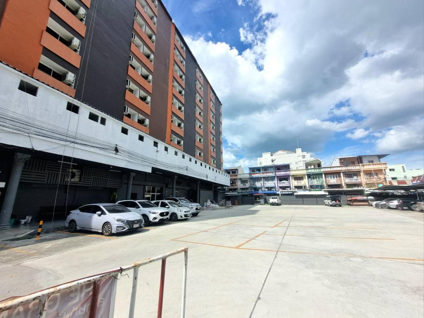 The Grand Day Night Hotel Pattaya Exterior photo
