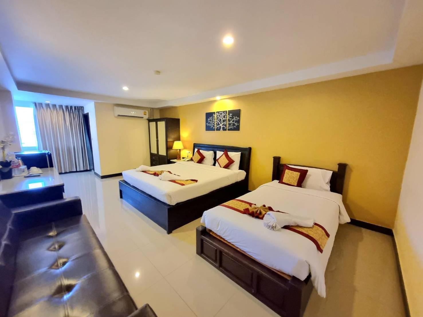 The Grand Day Night Hotel Pattaya Exterior photo