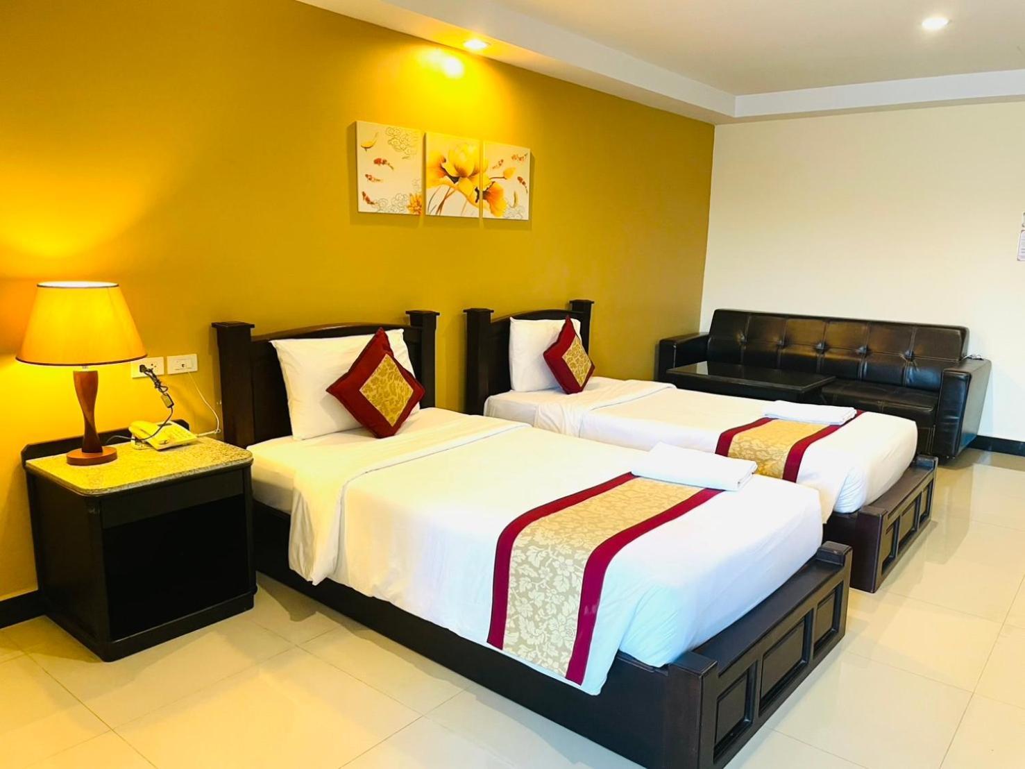 The Grand Day Night Hotel Pattaya Exterior photo