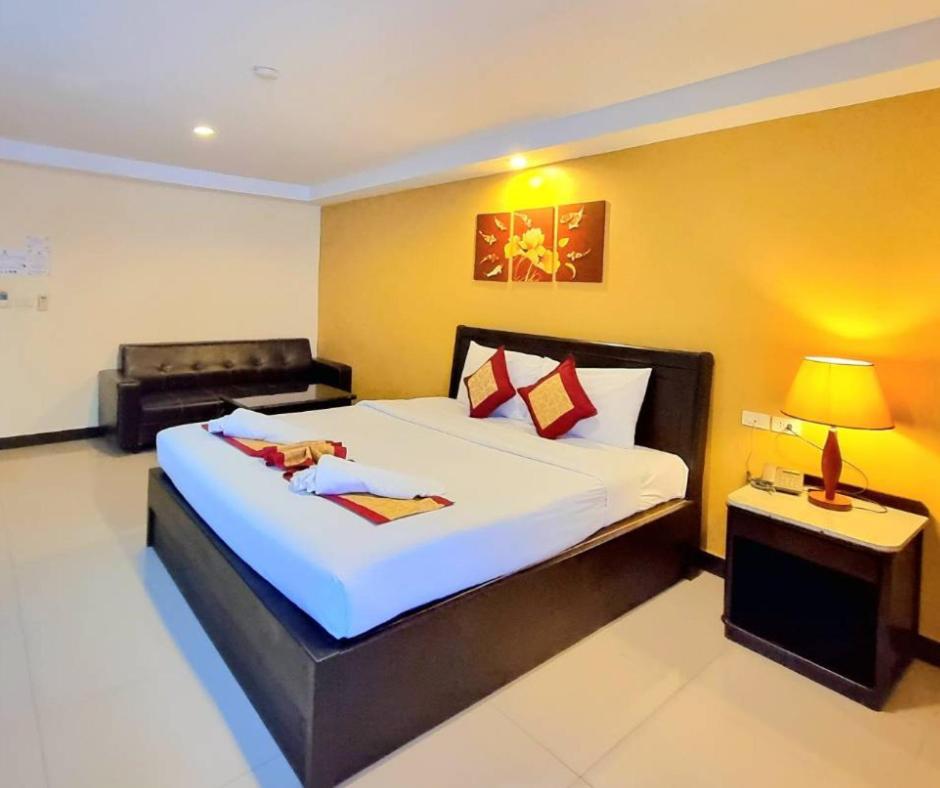 The Grand Day Night Hotel Pattaya Exterior photo